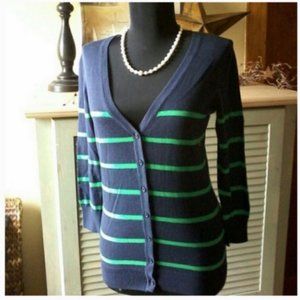 NWT 💞 The Limited Classic Cardigan